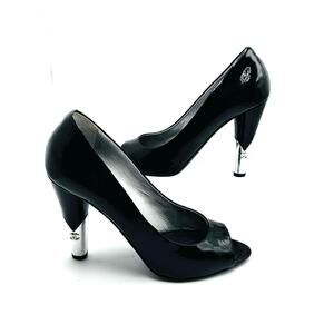 Chanel iconic classic Black Peep toe Patent Pumps size 39